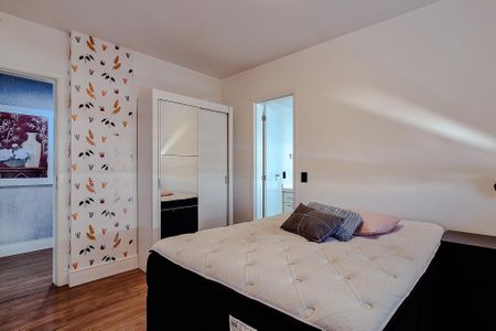 Apartamento para alugar com 242m², 3 quartos e 3 vagas Apartamento para alugar com 242m², 3 quartos e 3 vagasSuíte 2