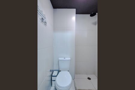 Apartamento para alugar com 242m², 3 quartos e 3 vagas Apartamento para alugar com 242m², 3 quartos e 3 vagasBanheiro de serviço