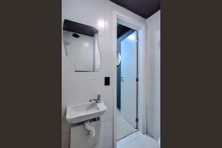 Apartamento para alugar com 242m², 3 quartos e 3 vagas Apartamento para alugar com 242m², 3 quartos e 3 vagasBanheiro de serviço