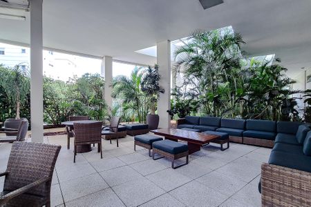 Apartamento para alugar com 242m², 3 quartos e 3 vagas Apartamento para alugar com 242m², 3 quartos e 3 vagasÁrea comum