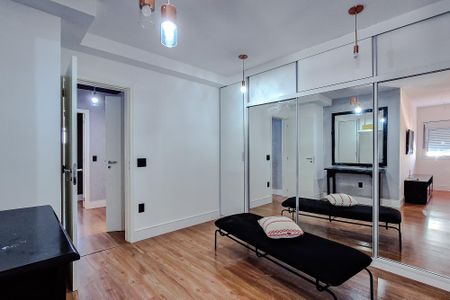 Apartamento para alugar com 242m², 3 quartos e 3 vagas Apartamento para alugar com 242m², 3 quartos e 3 vagasSuíte