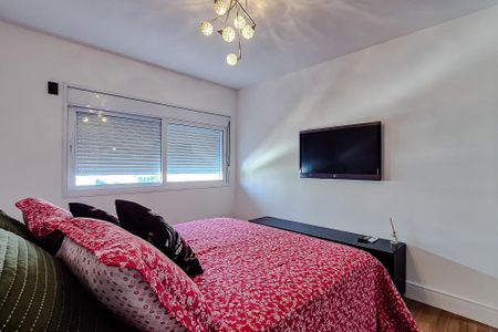 Apartamento para alugar com 242m², 3 quartos e 3 vagas Apartamento para alugar com 242m², 3 quartos e 3 vagasSuíte