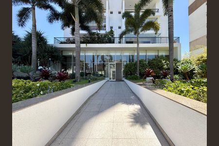 Apartamento para alugar com 85m², 2 quartos e 2 vagas Apartamento para alugar com 85m², 2 quartos e 2 vagasEntrada