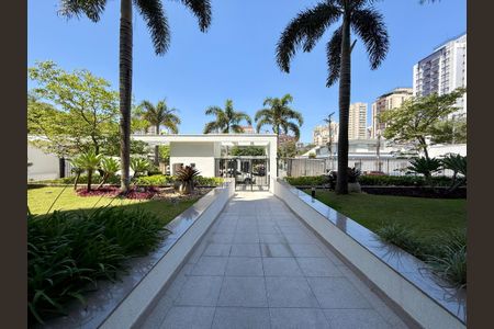 Apartamento para alugar com 85m², 2 quartos e 2 vagas Apartamento para alugar com 85m², 2 quartos e 2 vagasEntrada