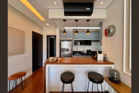 Apartamento para alugar com 85m², 2 quartos e 2 vagas Apartamento para alugar com 85m², 2 quartos e 2 vagasCozinha