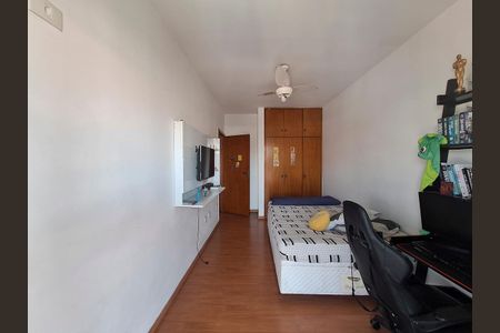 Casa para alugar com 172m², 4 quartos e 2 vagasQuarto 1