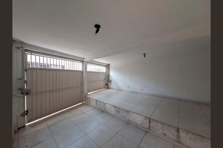 Casa para alugar com 172m², 4 quartos e 2 vagasGaragem