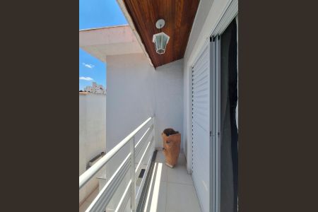 Casa para alugar com 172m², 4 quartos e 2 vagasSacada Edícula Quarto
