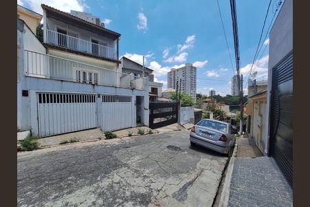 Casa para alugar com 172m², 4 quartos e 2 vagasFachada