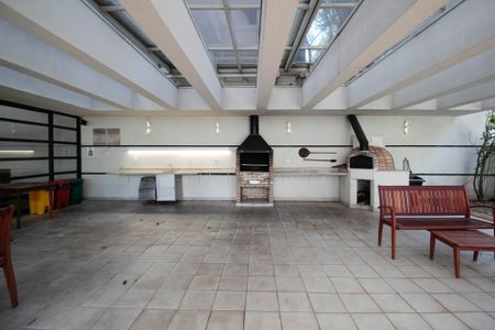 Apartamento à venda com 84m², 2 quartos e 2 vagas Apartamento à venda com 84m², 2 quartos e 2 vagasÁrea gourmet