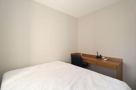 Apartamento à venda com 84m², 2 quartos e 2 vagas Apartamento à venda com 84m², 2 quartos e 2 vagasQuarto
