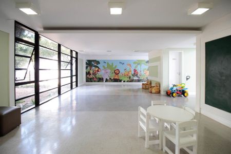 Apartamento à venda com 84m², 2 quartos e 2 vagas Apartamento à venda com 84m², 2 quartos e 2 vagasBrinquedoteca