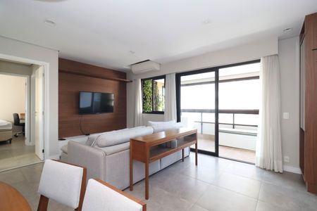 Sala de apartamento à venda com 2 quartos, 84m² em Pinheiros, São Paulo