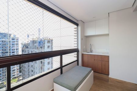 Varanda de apartamento à venda com 2 quartos, 84m² em Pinheiros, São Paulo