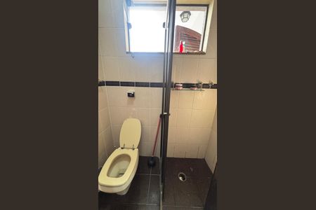 Casa à venda com 250m², 3 quartos e 6 vagas Casa à venda com 250m², 3 quartos e 6 vagasBanheiro