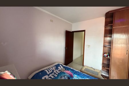 Casa à venda com 250m², 3 quartos e 6 vagas Casa à venda com 250m², 3 quartos e 6 vagasQuarto 2