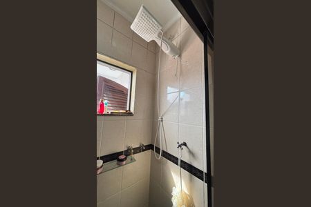 Casa à venda com 250m², 3 quartos e 6 vagas Casa à venda com 250m², 3 quartos e 6 vagasBanheiro