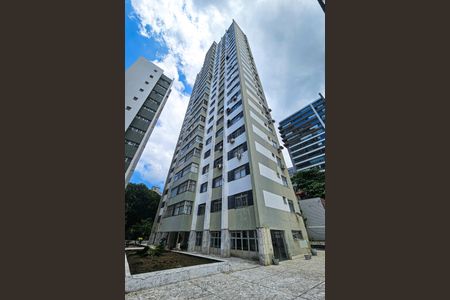 Apartamento para alugar com 160m², 4 quartos e 2 vagas Apartamento para alugar com 160m², 4 quartos e 2 vagasFachada