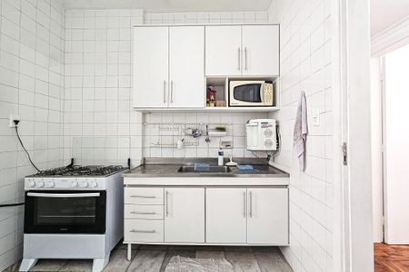 Apartamento para alugar com 160m², 4 quartos e 2 vagas Apartamento para alugar com 160m², 4 quartos e 2 vagasCozinha