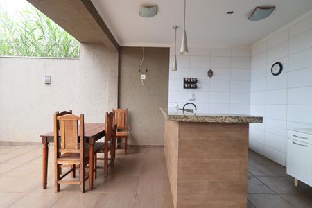 Casa para alugar com 168m², 3 quartos e 2 vagasChurrasqueira