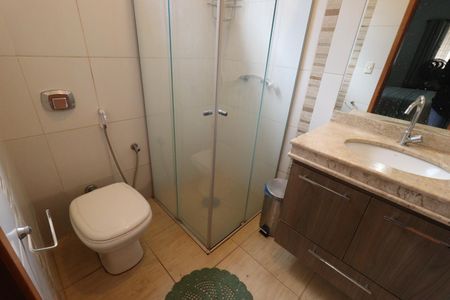 Casa para alugar com 168m², 3 quartos e 2 vagasBanheiro da Suíte