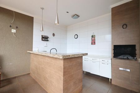 Casa para alugar com 168m², 3 quartos e 2 vagasChurrasqueira