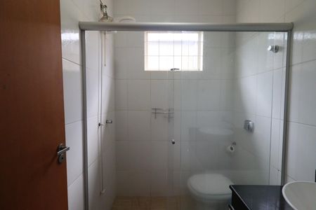 Casa para alugar com 168m², 3 quartos e 2 vagasBanheiro da Suíte