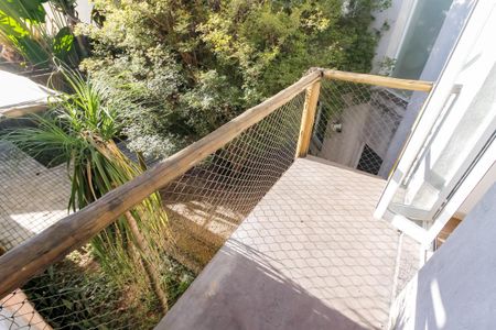 Varanda 1 de casa para alugar com 3 quartos, 335m² em Jardim Leonor, São Paulo