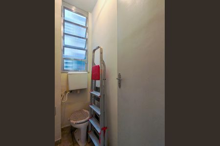 Apartamento à venda com 80m², 2 quartos e 1 vaga Apartamento à venda com 80m², 2 quartos e 1 vagaBanheiro de serviço