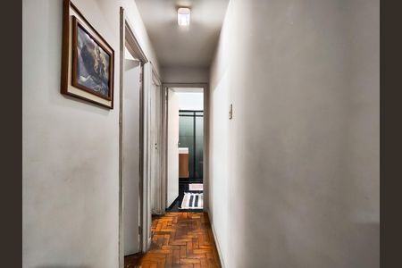 Apartamento à venda com 80m², 2 quartos e 1 vaga Apartamento à venda com 80m², 2 quartos e 1 vagaCorredor