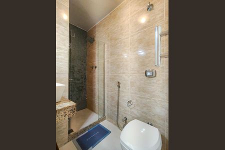 Apartamento para alugar com 50m², 2 quartos e 1 vaga Apartamento para alugar com 50m², 2 quartos e 1 vagaBanheiro Corredor