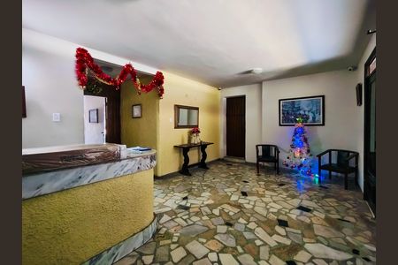 Apartamento para alugar com 50m², 2 quartos e 1 vaga Apartamento para alugar com 50m², 2 quartos e 1 vagaFachada e portaria