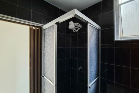 Casa à venda com 93m², 2 quartos e 1 vaga Casa à venda com 93m², 2 quartos e 1 vagaBanheiro Social