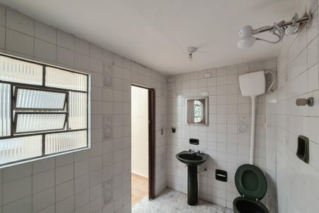 Casa à venda com 93m², 2 quartos e 1 vaga Casa à venda com 93m², 2 quartos e 1 vagaBanheiro de serviço