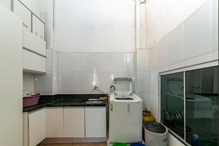 Casa à venda com 168m², 2 quartos e sem vagaÁrea de Serviço