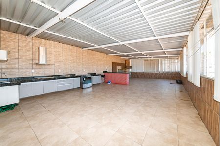 Casa à venda com 168m², 2 quartos e sem vagaVaranda