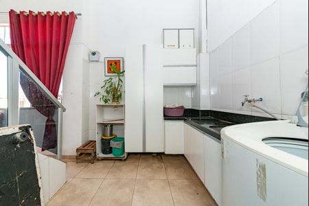 Casa à venda com 168m², 2 quartos e sem vagaÁrea de Serviço