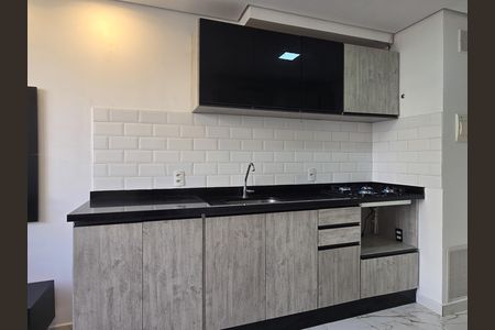 Cozinha de apartamento para alugar com 1 quarto, 28m² em Água Branca, São Paulo