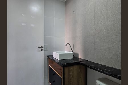Banheiro da Suíte de apartamento para alugar com 1 quarto, 28m² em Água Branca, São Paulo
