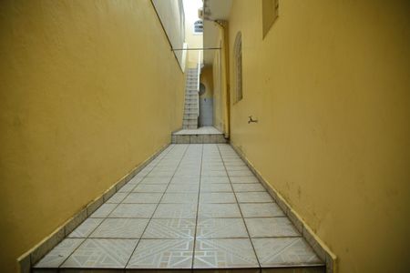 Casa à venda com 225m², 4 quartos e 2 vagasCorredor Lateral