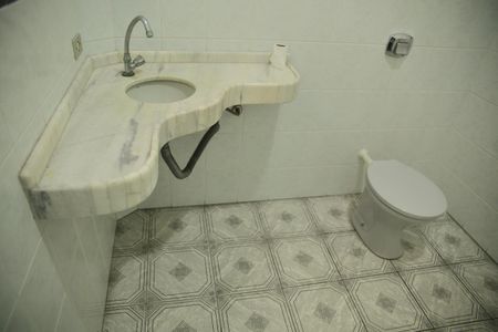 Casa à venda com 225m², 4 quartos e 2 vagasLavabo da Sala