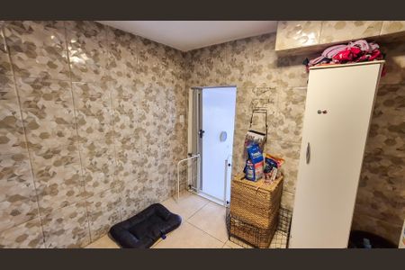 Casa à venda com 420m², 4 quartos e 1 vagaÁrea de Serviço