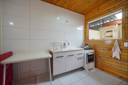 Casa para alugar com 60m², 2 quartos e 1 vagaCozinha