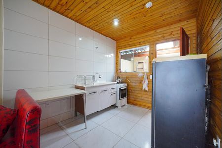 Casa para alugar com 60m², 2 quartos e 1 vagaCozinha