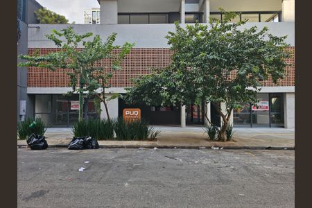 Studio à venda com 30m², 1 quarto e sem vaga Studio à venda com 30m², 1 quarto e sem vagaFachada