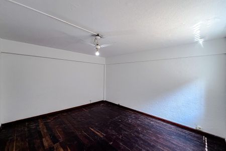 Sala de casa à venda com 2 quartos, 280m² em Ipiranga, São Paulo