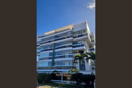 Apartamento à venda com 170m², 3 quartos e 3 vagasFachada