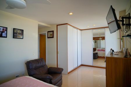 Apartamento à venda com 170m², 3 quartos e 3 vagasQuarto 2