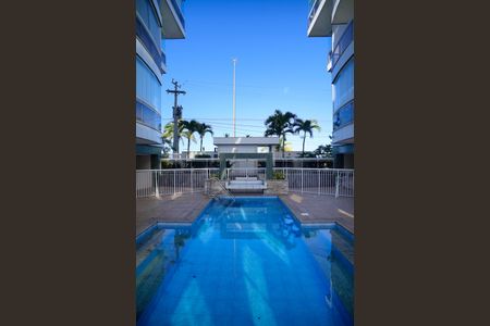 Apartamento à venda com 170m², 3 quartos e 3 vagasÁrea comum - Piscina