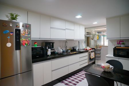 Apartamento à venda com 170m², 3 quartos e 3 vagasCozinha